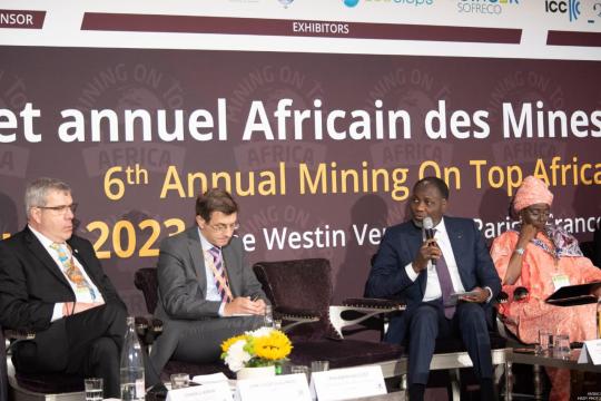 Sommet Annuel Africain des Mines : Sangafowa-Coulibaly partage la vision de la Côte d’Ivoire à Paris